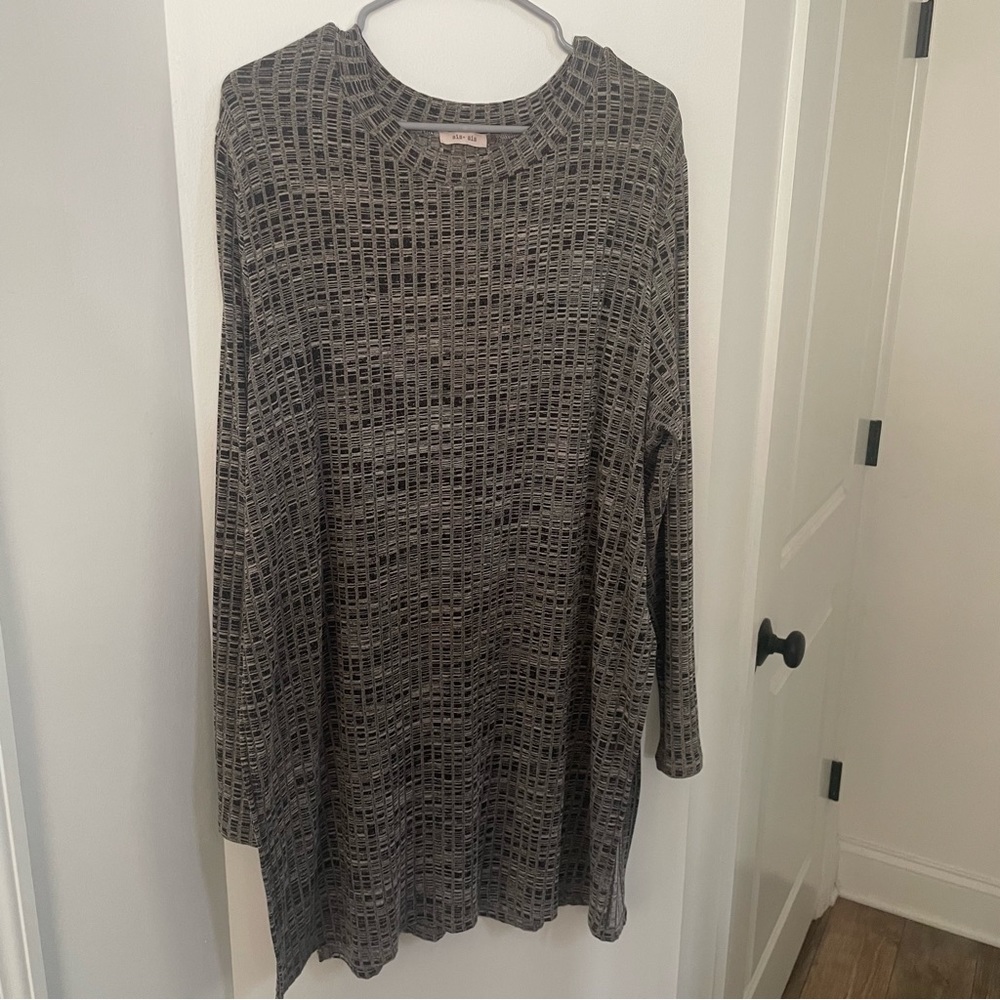ModCloth long gray sweater with side slit, 2x